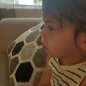 Meet your Posher, Chloe